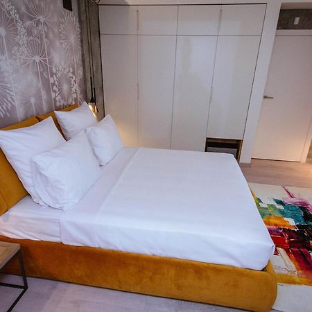 No 6 Apartments Constanta Bilik gambar